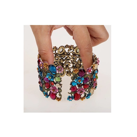 Floral Cuff Bracelet - Picture 7 of 9